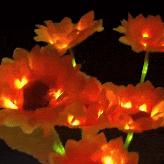 Elaris Solar Powered Sunflower Garden Light